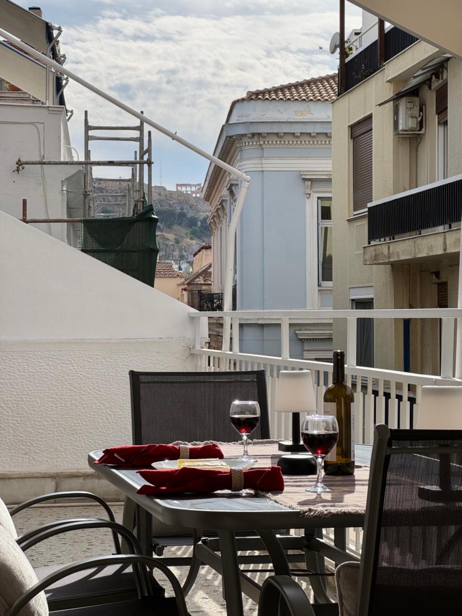 아테네 Living Near Acropolis By Sylvia Staikou 2Nd & 3D Floor 아파트 외부 사진