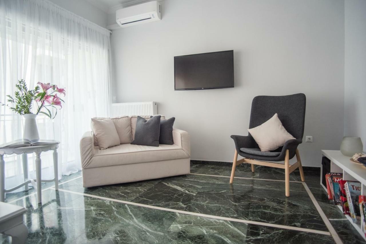 아테네 Living Near Acropolis By Sylvia Staikou 2Nd & 3D Floor 아파트 외부 사진
